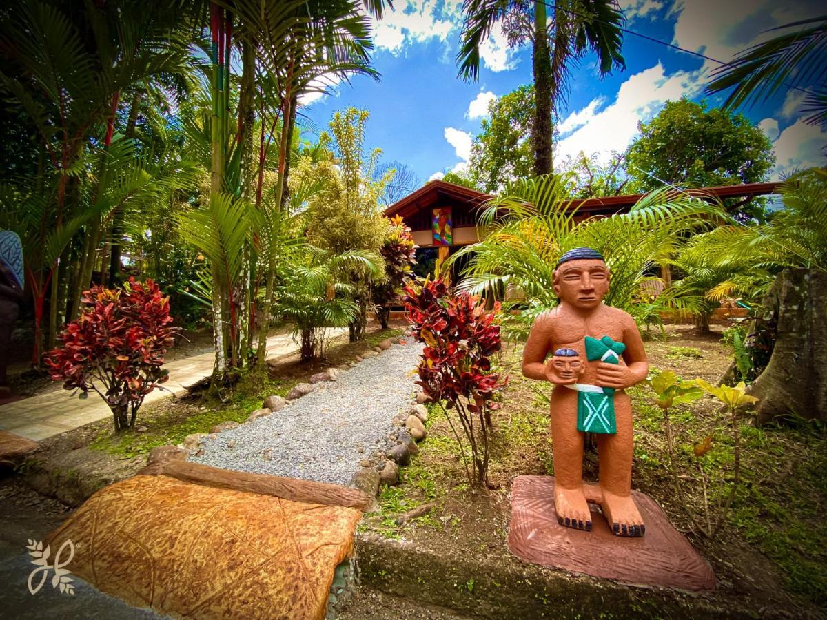 Hotel Heliconias Nature & Hot Springs 4*