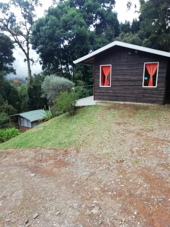 Miriam's Quetzals Bed & Breakfast San Gerardo de Dota
