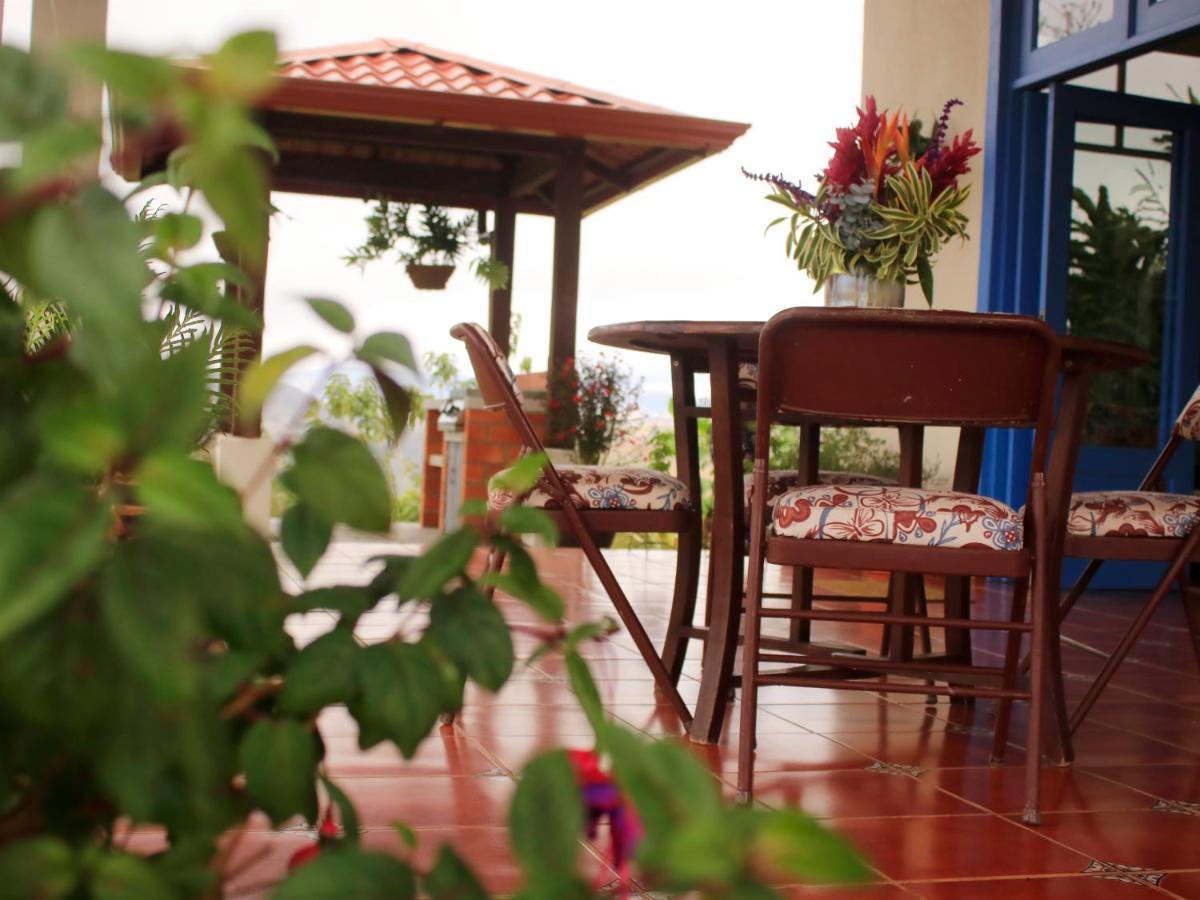 Casa Bartzis, Close To And Tapanti National Park Country house
