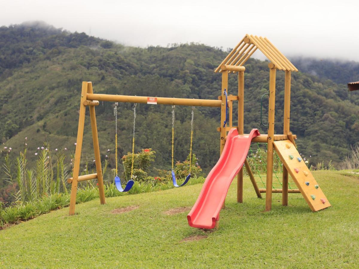 Country house Casa Bartzis, Close To And Tapanti National Park *