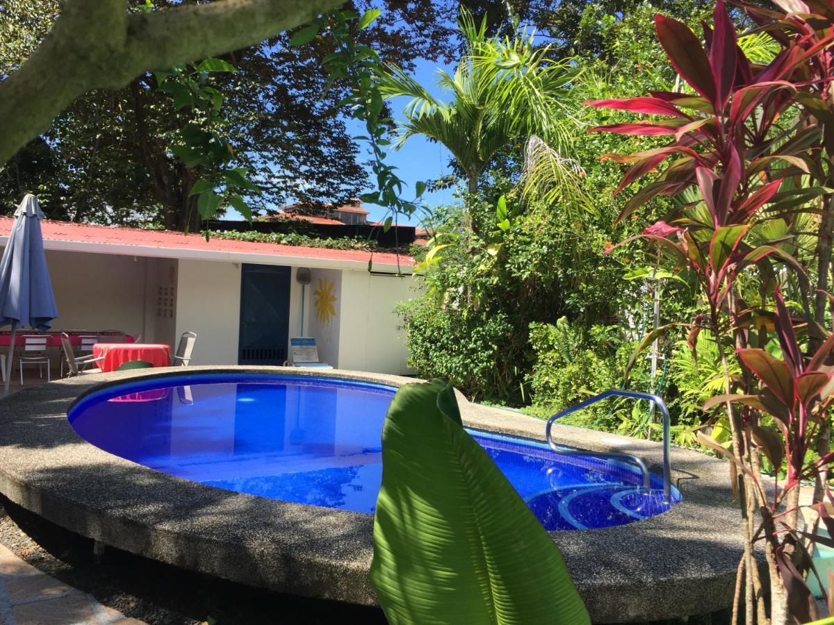 Bed & Breakfast La Perlita 2*