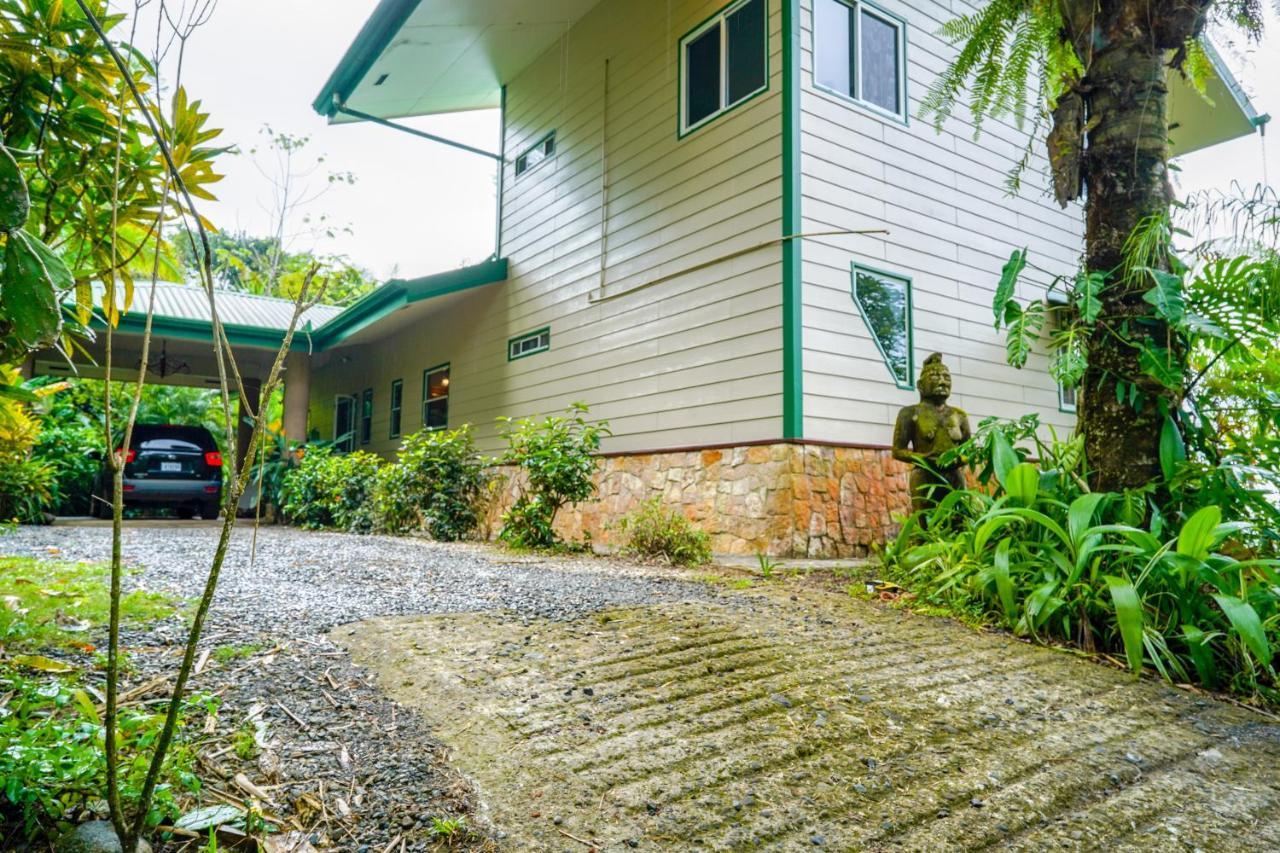 Jungle Jewel Holiday home