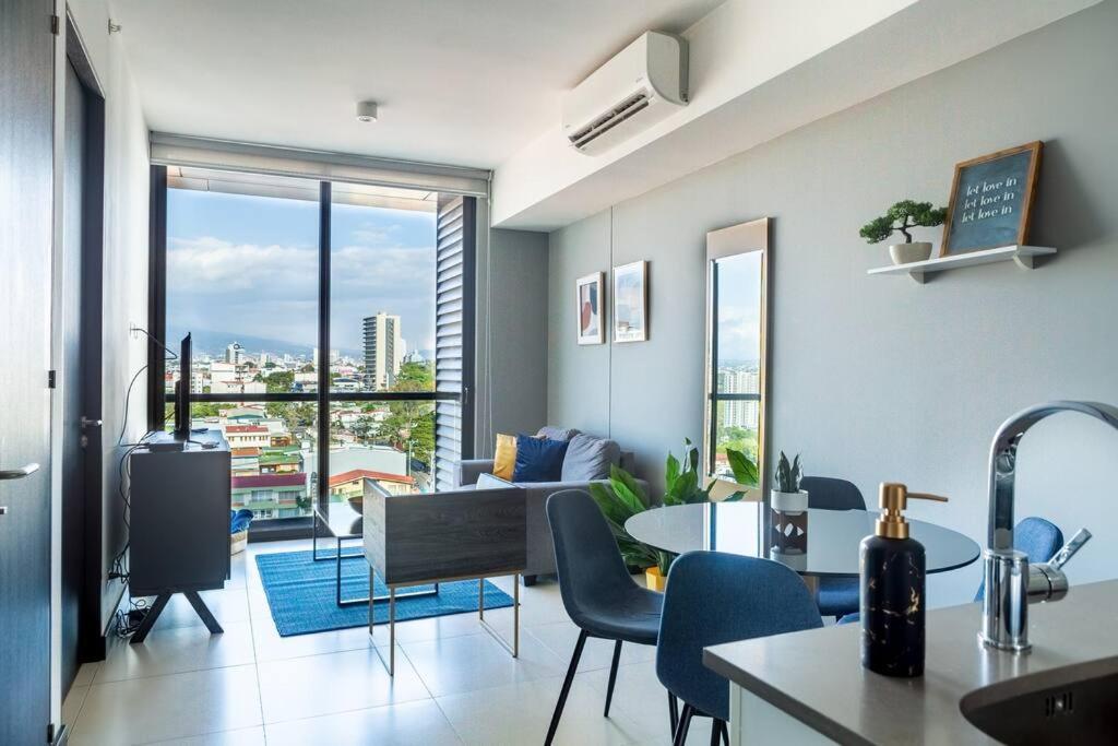 Rooftop Jacuzzi And View * San Jose (San Jose)