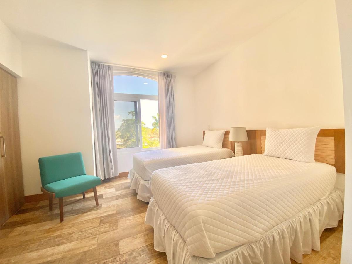Apartment Tropical Luxury 2bdr - Pool View - At The Tamarindo