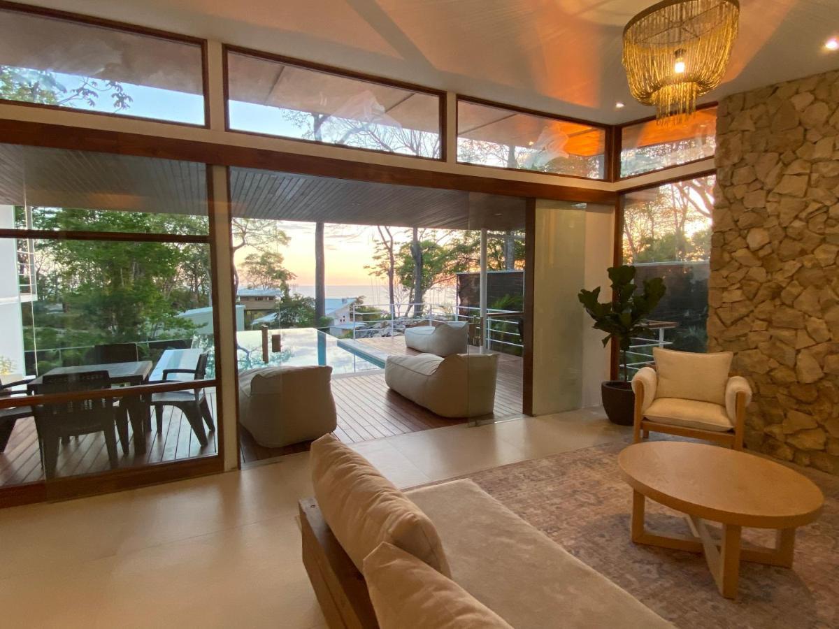 Laia - Santa Teresa Villa