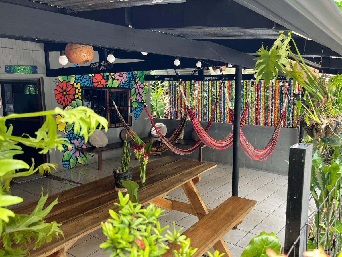 Hostel Pura Vida