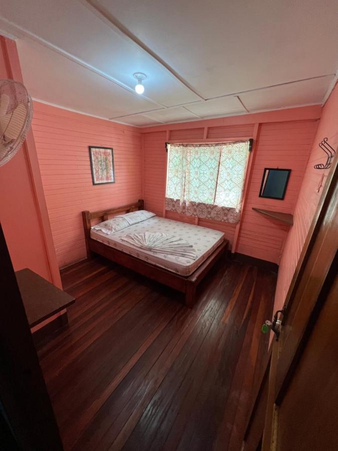 Pura Vida Hostel Montezuma