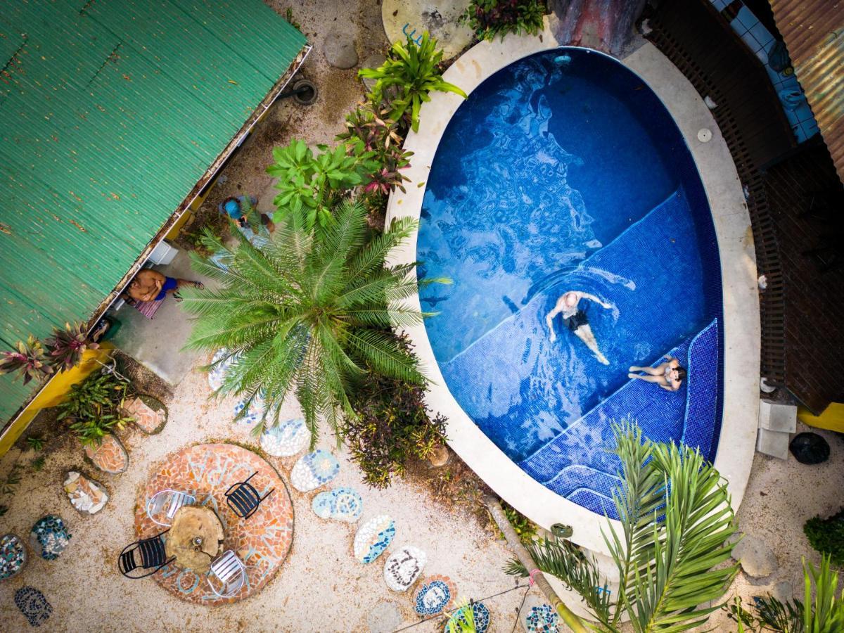 Hostel Pura Vida Mini Santa Teresa