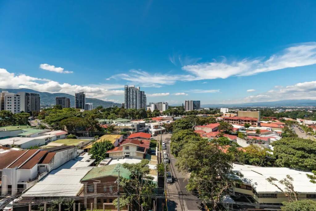 10th Floor & Rooftop Jacuzzi * San Jose (San Jose)
