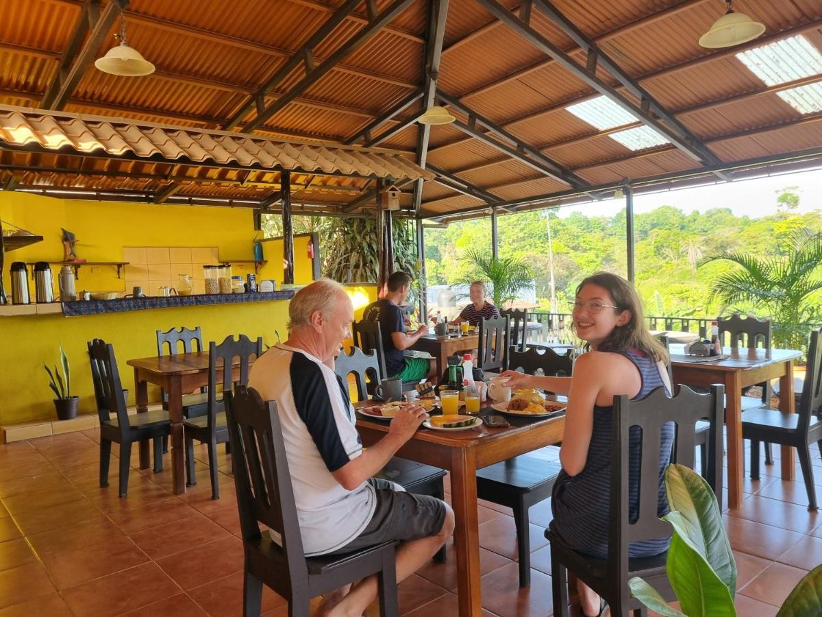 Cabinas Pura Vida Tour Operator Hotel 2*