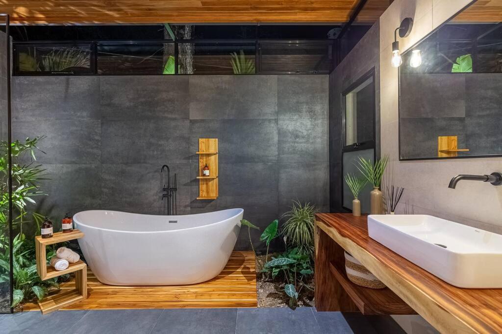 Villa The L Design *