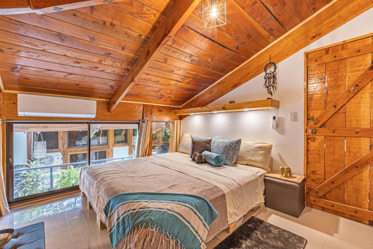 Wanderlust Villa
