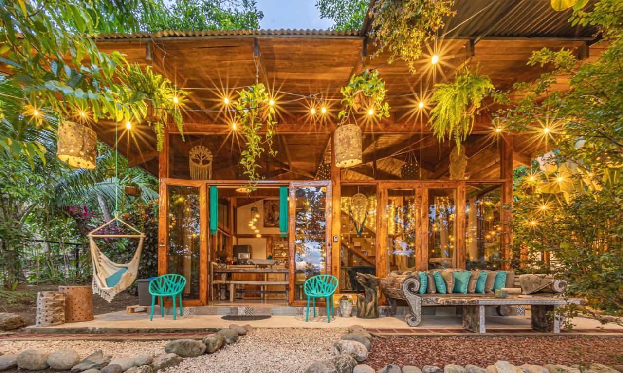 Wanderlust Villa *