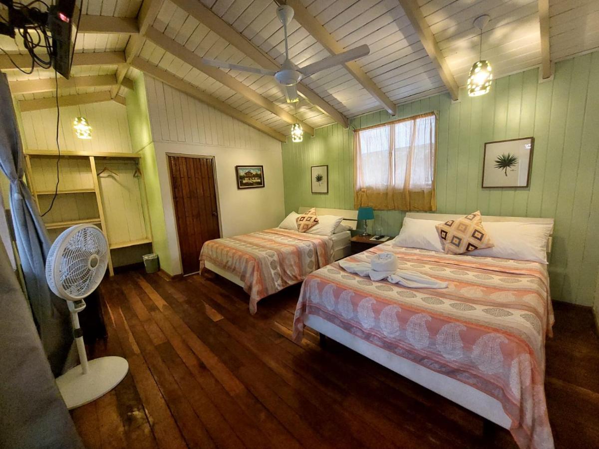 M&m House Hotel *