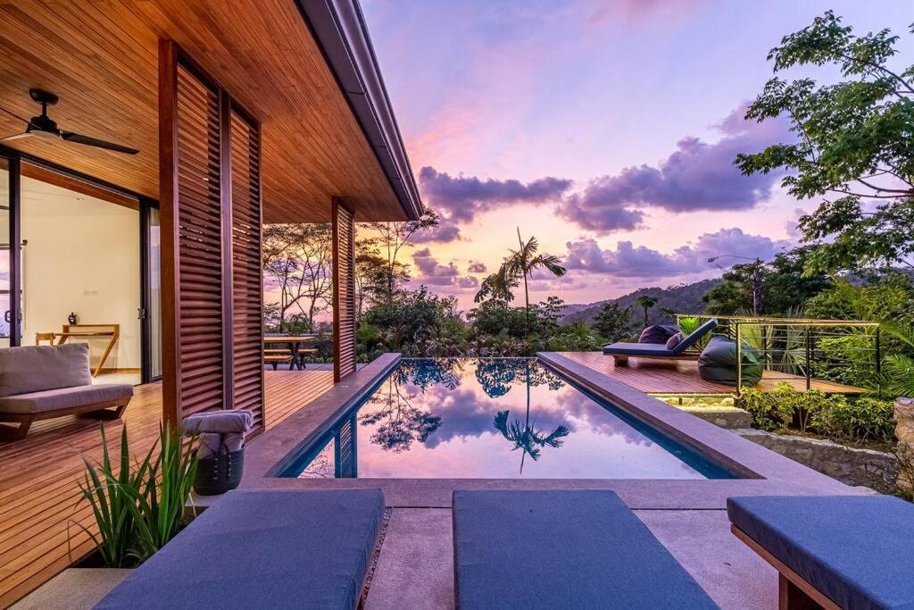 Villa The L Design