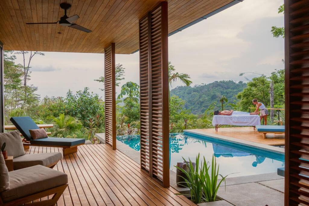The L Design * Carmen (Puntarenas)