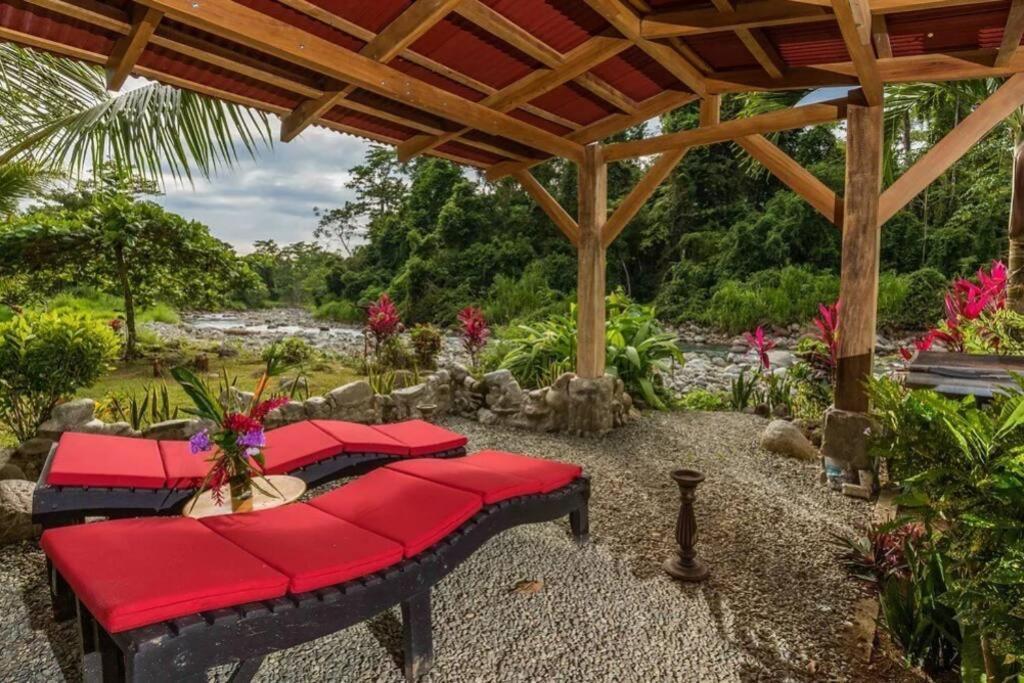 Tortuga Premium Riverfront Jungle With Jacuzzi And Pool Uvita