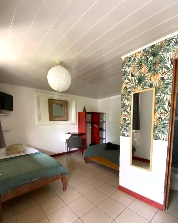 Cabinas Guest house *