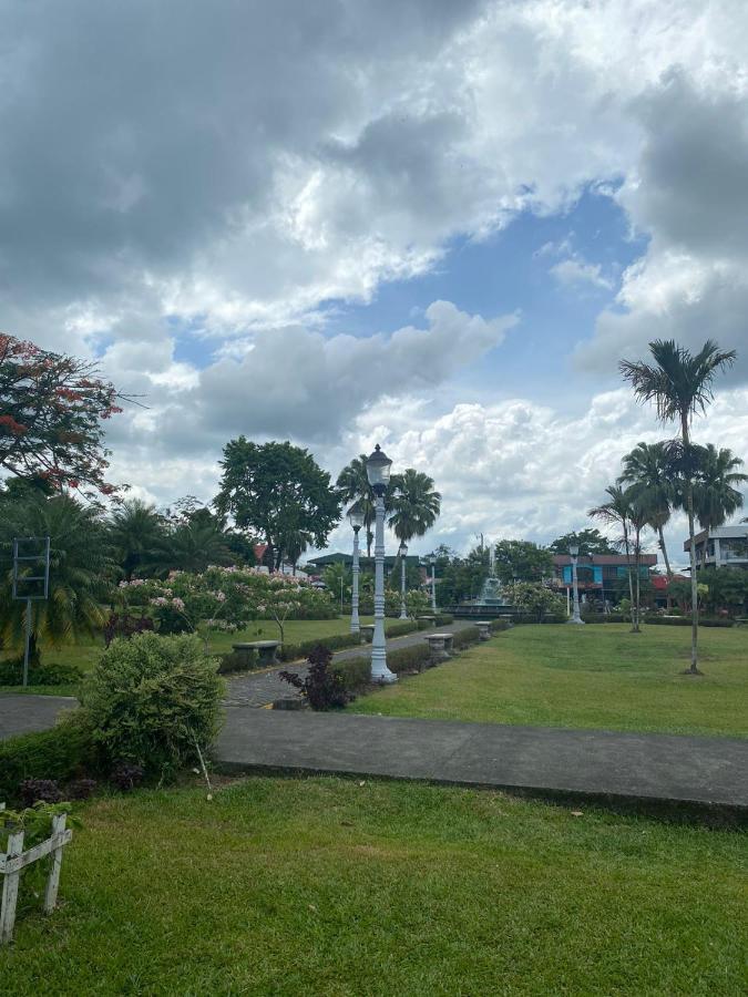 Coati Del Arenal Apartment *