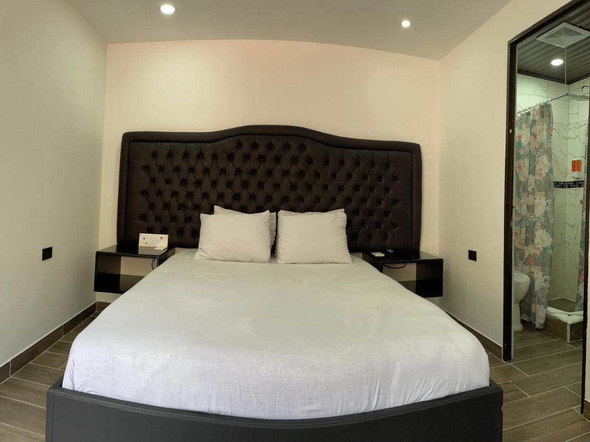Cabinas Vista Al Golffo Hostel *