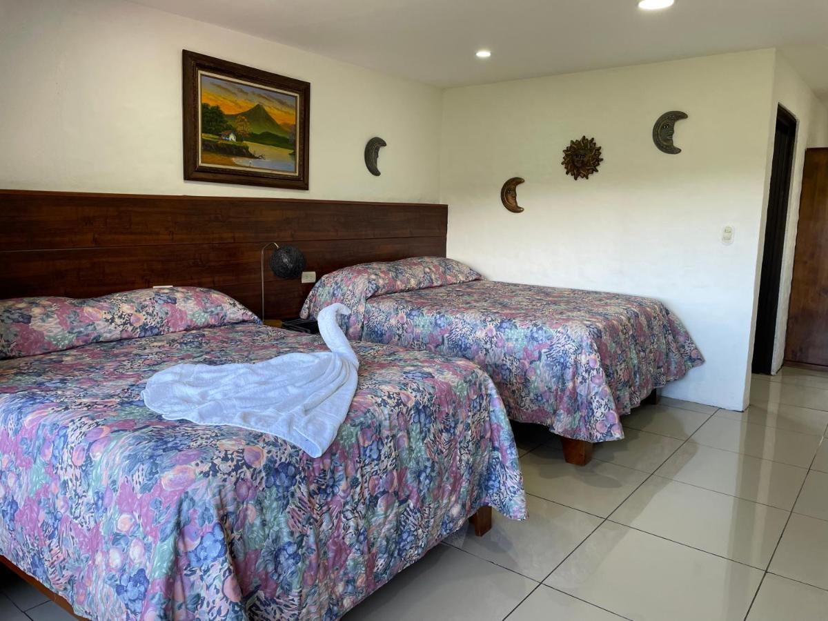 Cabinas Vista Al Golffo *