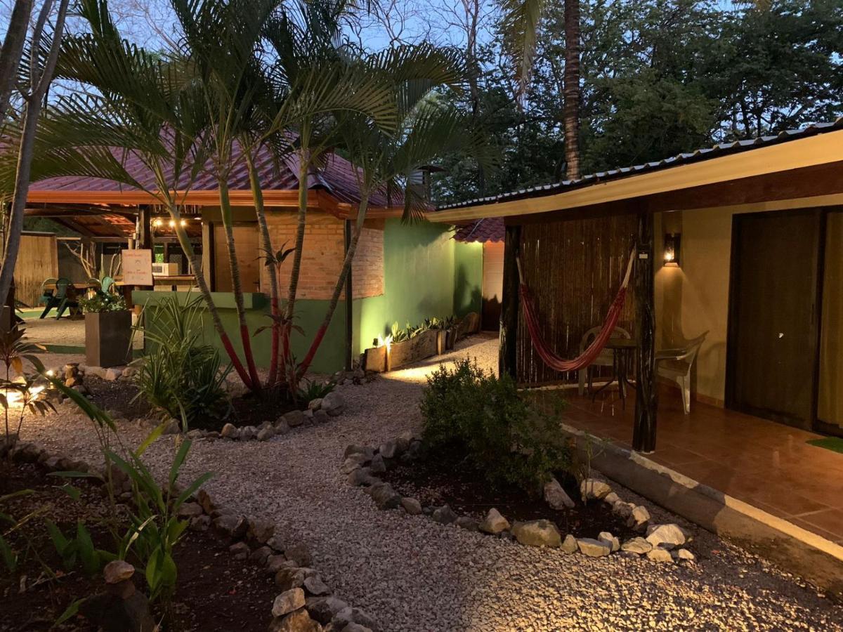 Casa Tropical Playa Grande Bed & Breakfast