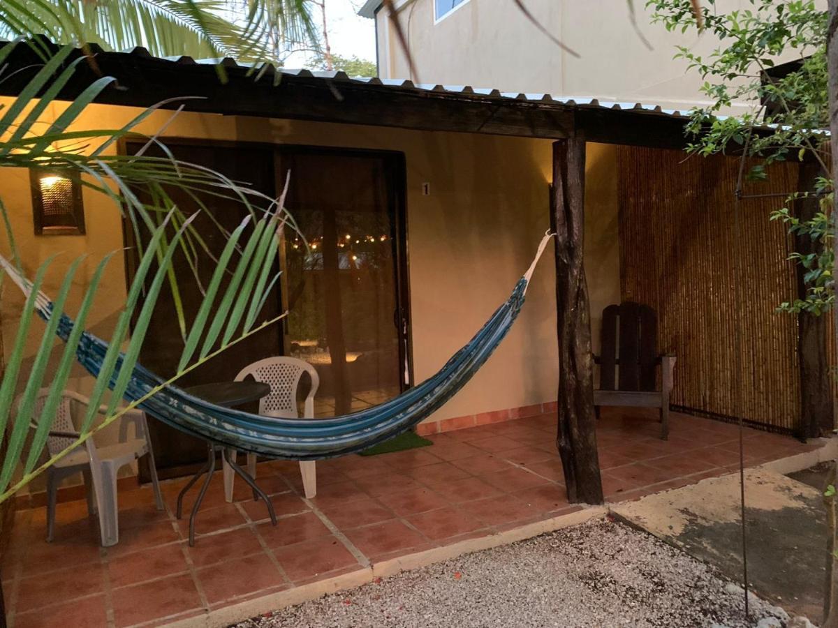 Casa Tropical Playa Grande Bed & Breakfast