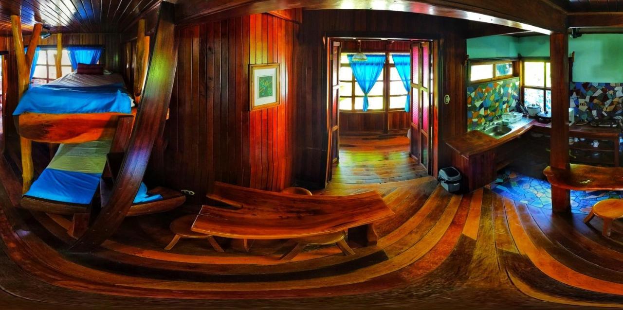 Hotel La Isla
