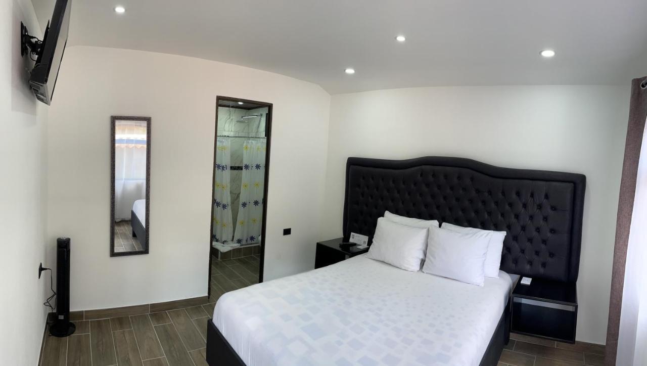 Cabinas Vista Al Golffo Hostel