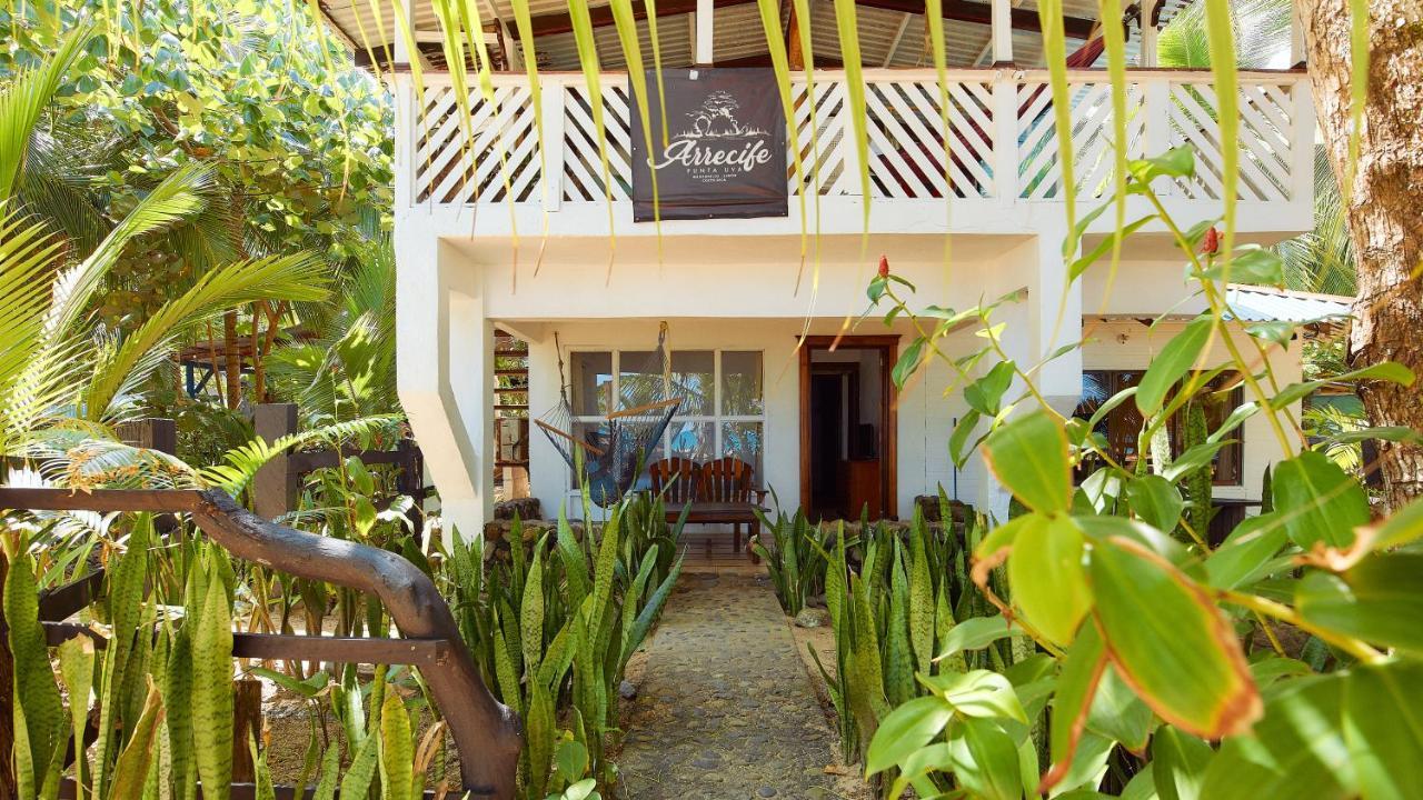 Arrecife - Hospedaje, Bar Y Restaurante - Frente Al Mar *