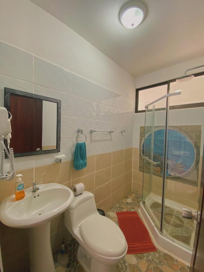Hotel Ocean View *