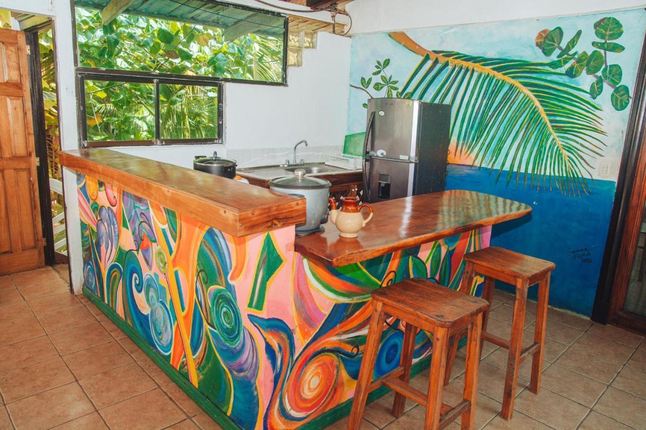 Arrecife - Hospedaje, Bar Y Restaurante - Frente Al Mar Aparthotel Punta Uva