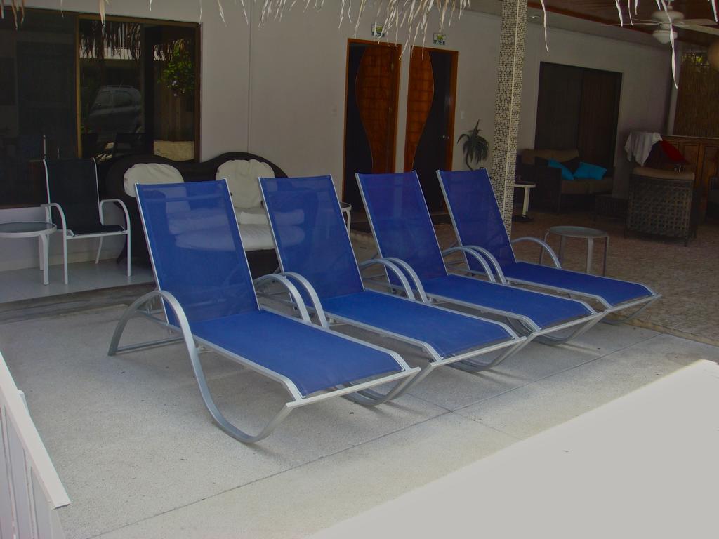 Hotel Tuanis 2*
