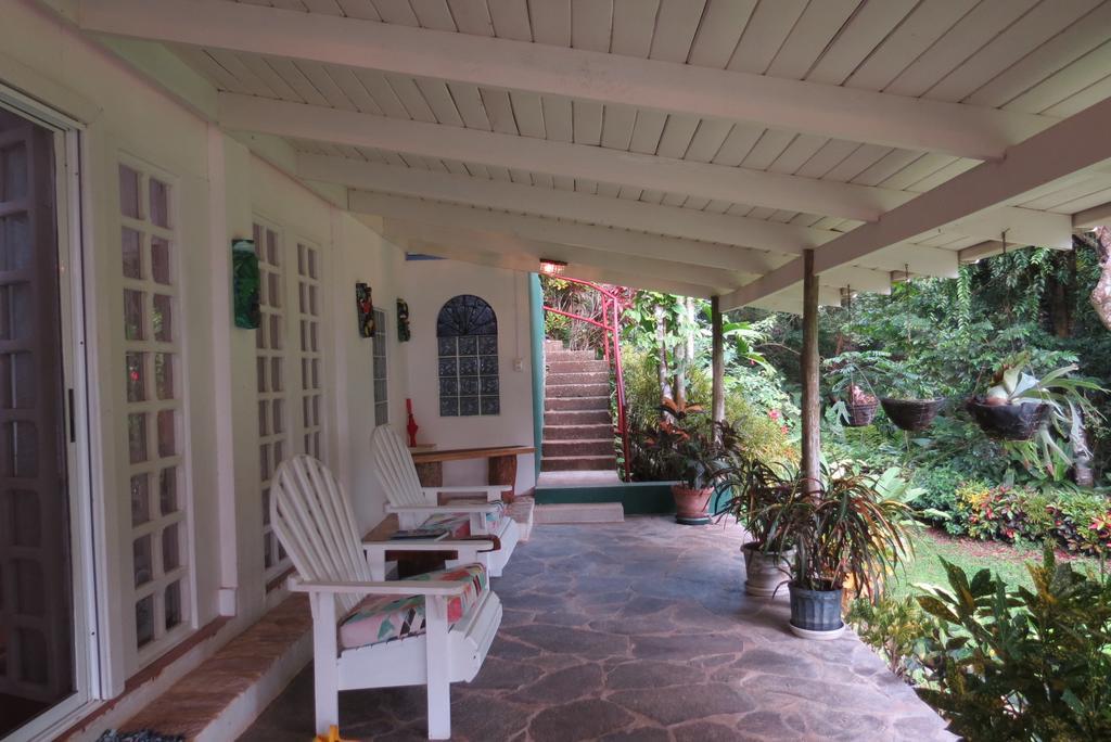 Karibu * Manuel Antonio