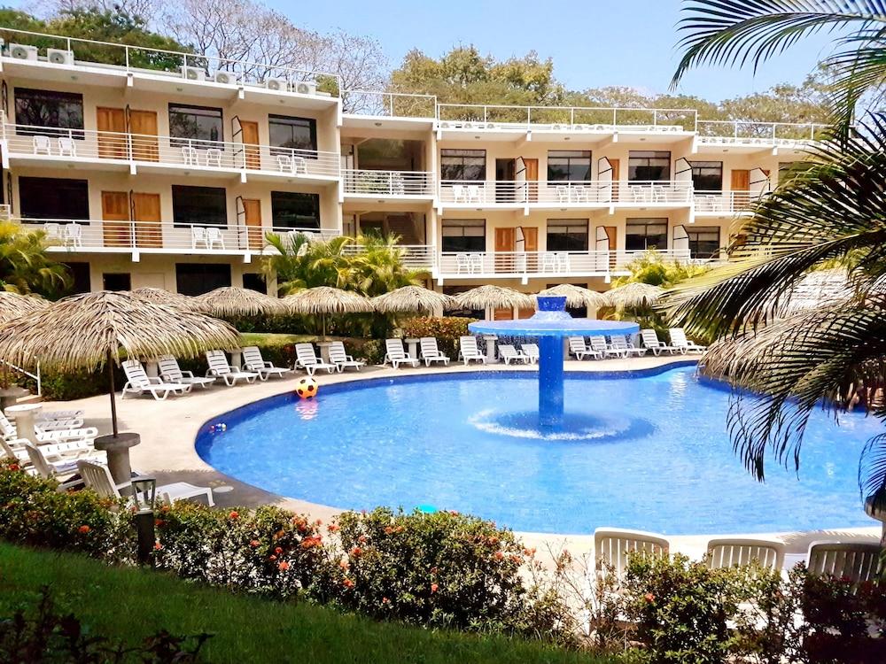 Arenas En Punta Leona Hotel