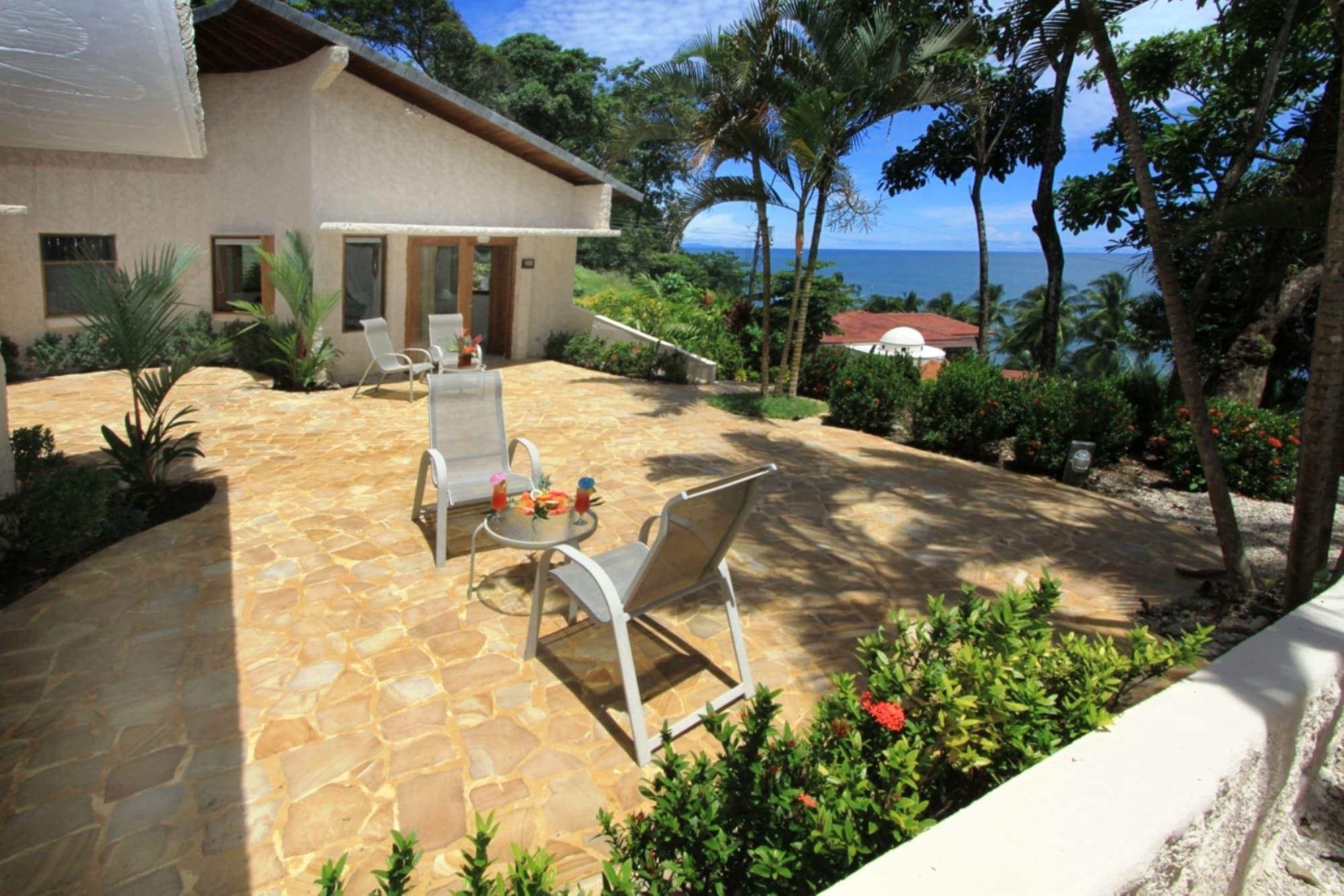Tango Mar Beachfront Boutique & Tambor (Puntarenas)