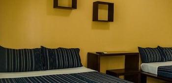 Colores Del Arenal Hotel