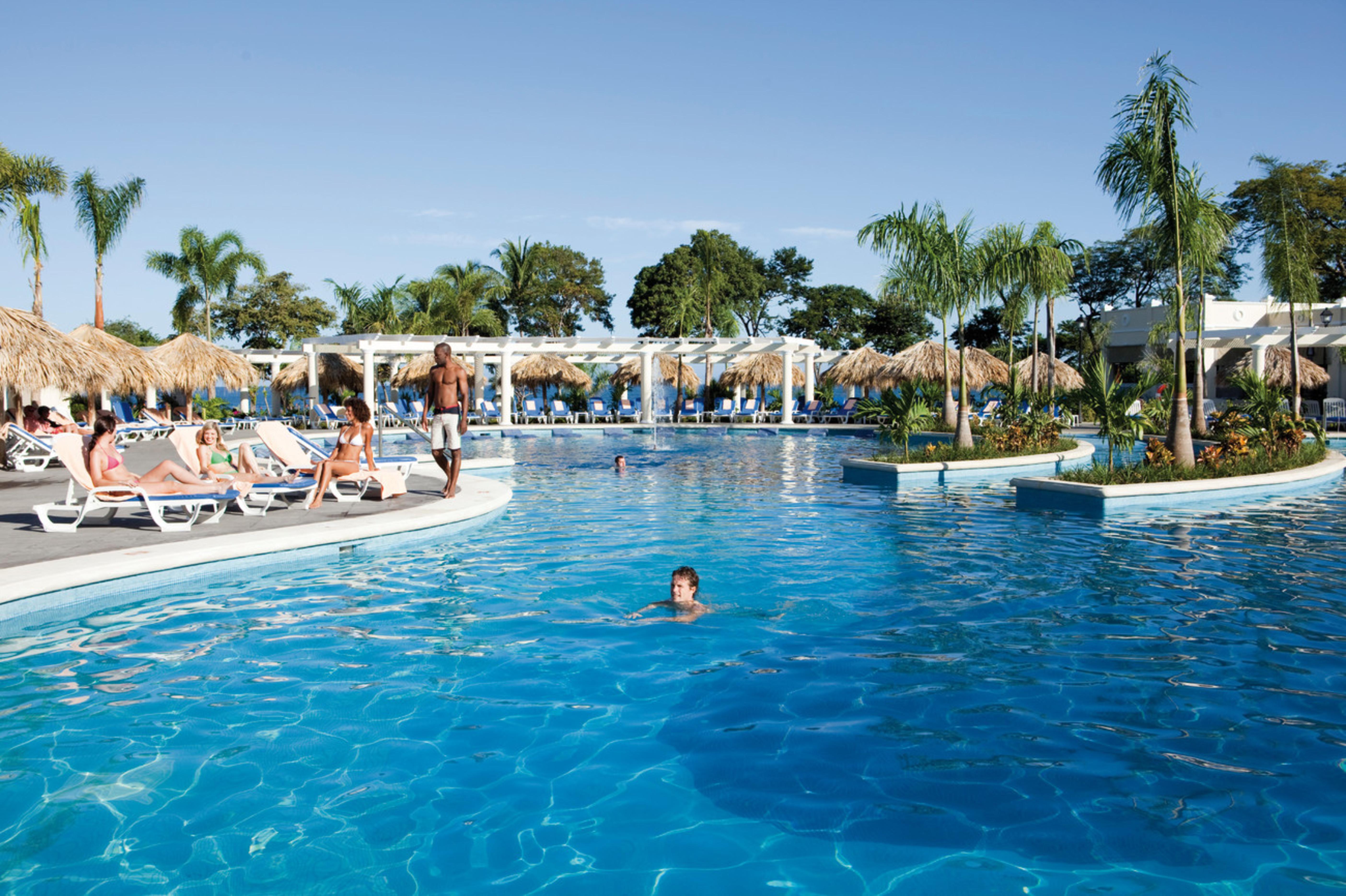 Riu Guanacaste Hotel
