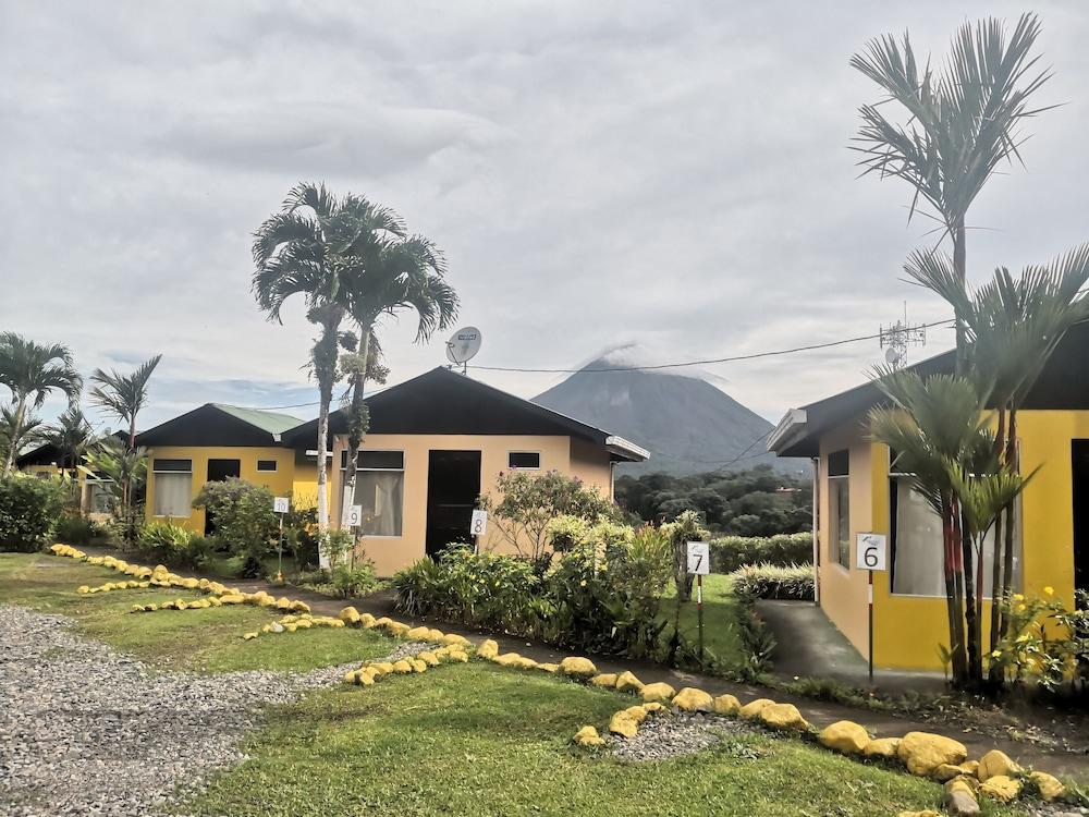 Hotel Castillo Del Arenal