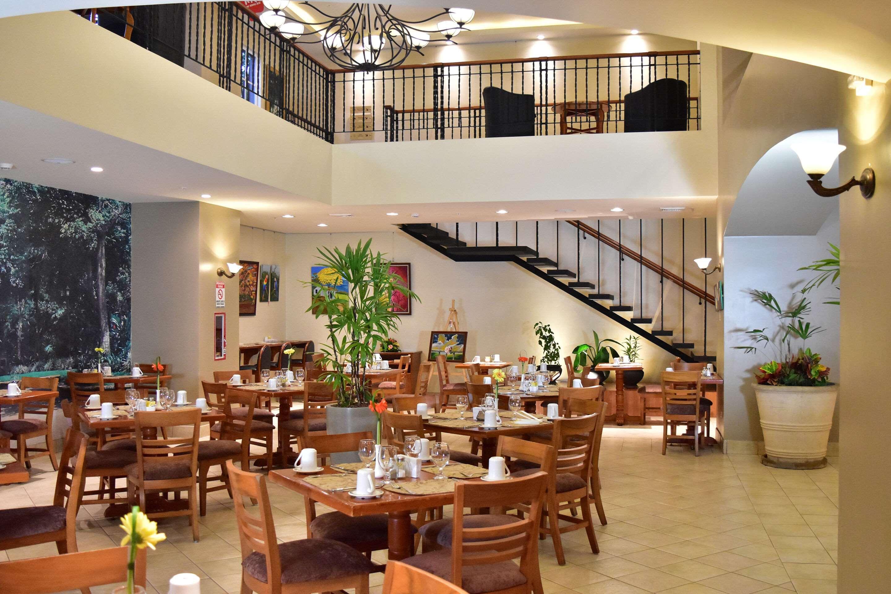 Inn Sleep Paseo Las Damas 3*