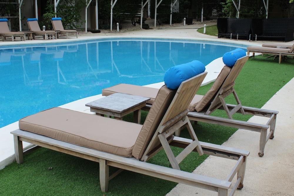 Seis Playas Hotel 3*