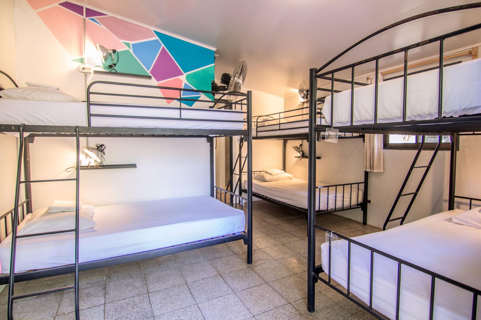 Slumber Party 3* Tamarindo