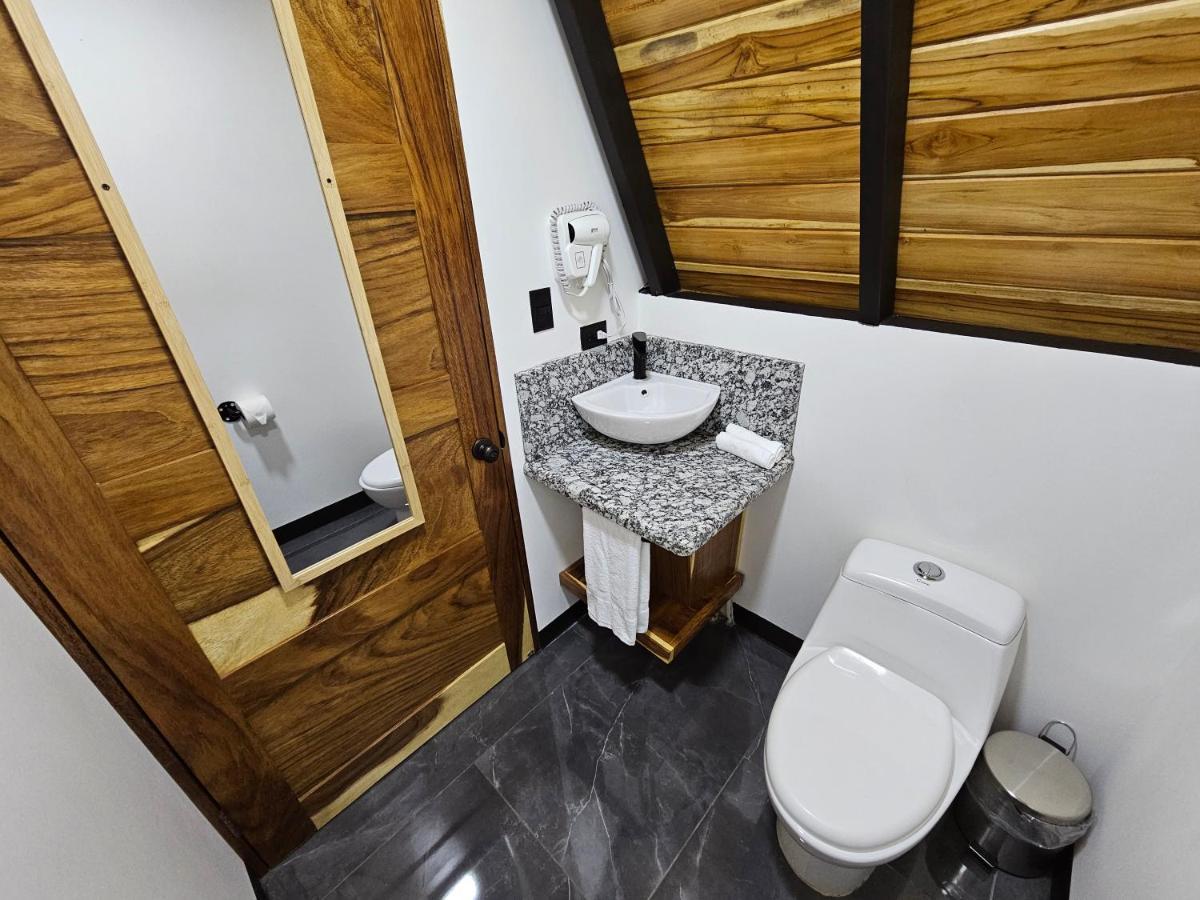 Chalet Wind Houses, Casas De Viento *