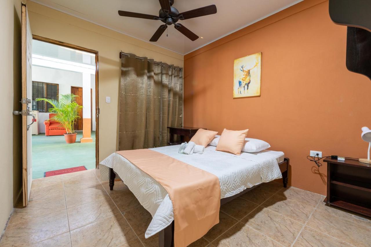 Bed & Breakfast El Cocobolo Food&rest 5 Wifi Ac Pkg Gratis
