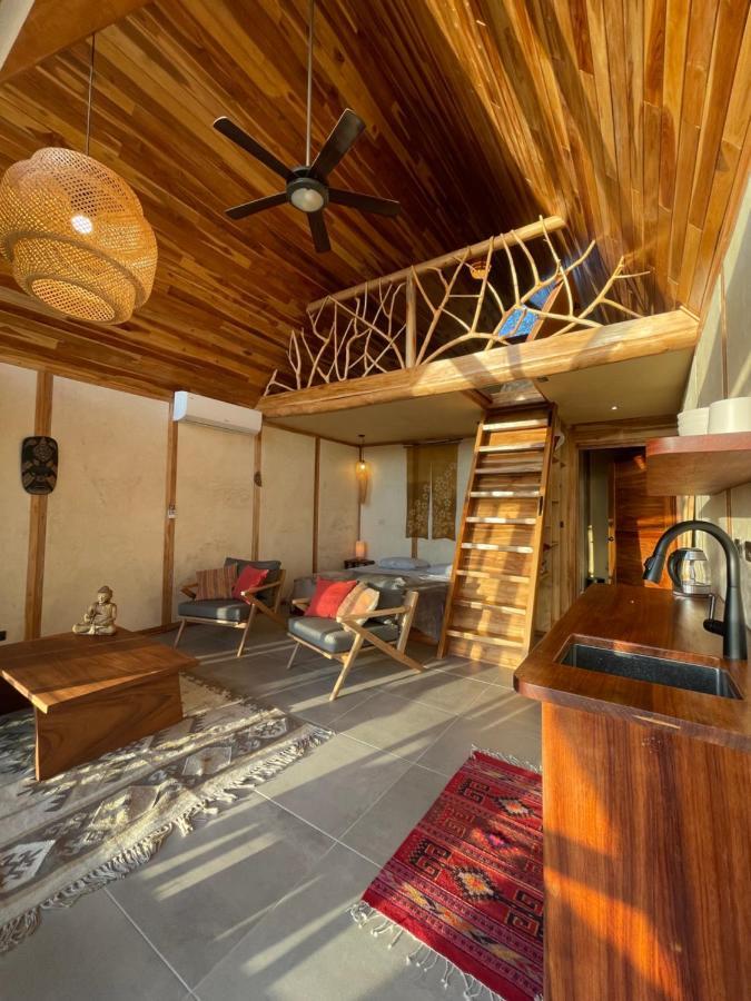 Tierra Encantada Lodge *
