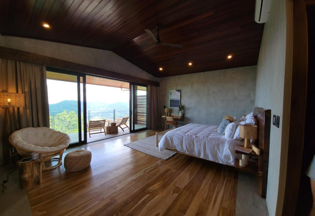 Lamangata Luxury Surf * Dominical