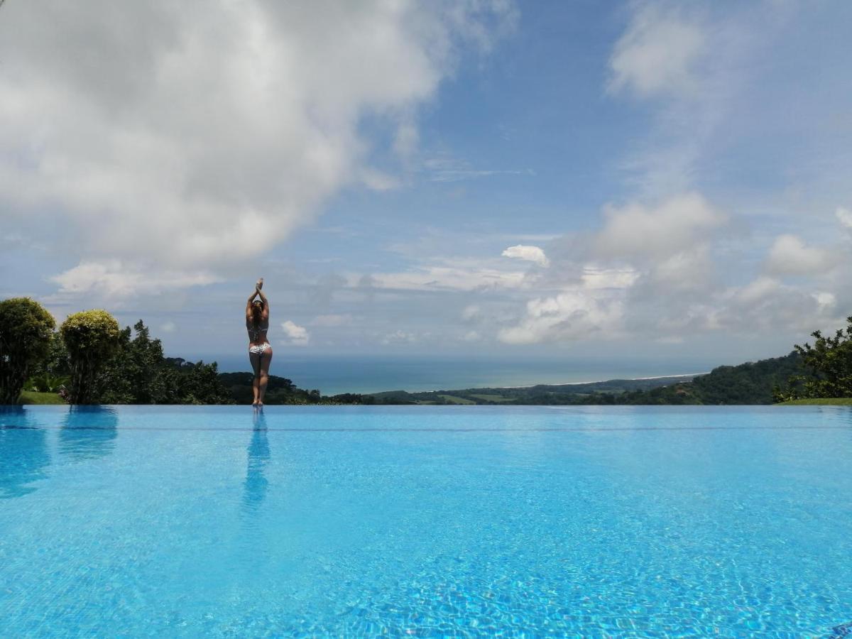 Lamangata Luxury Surf Resort