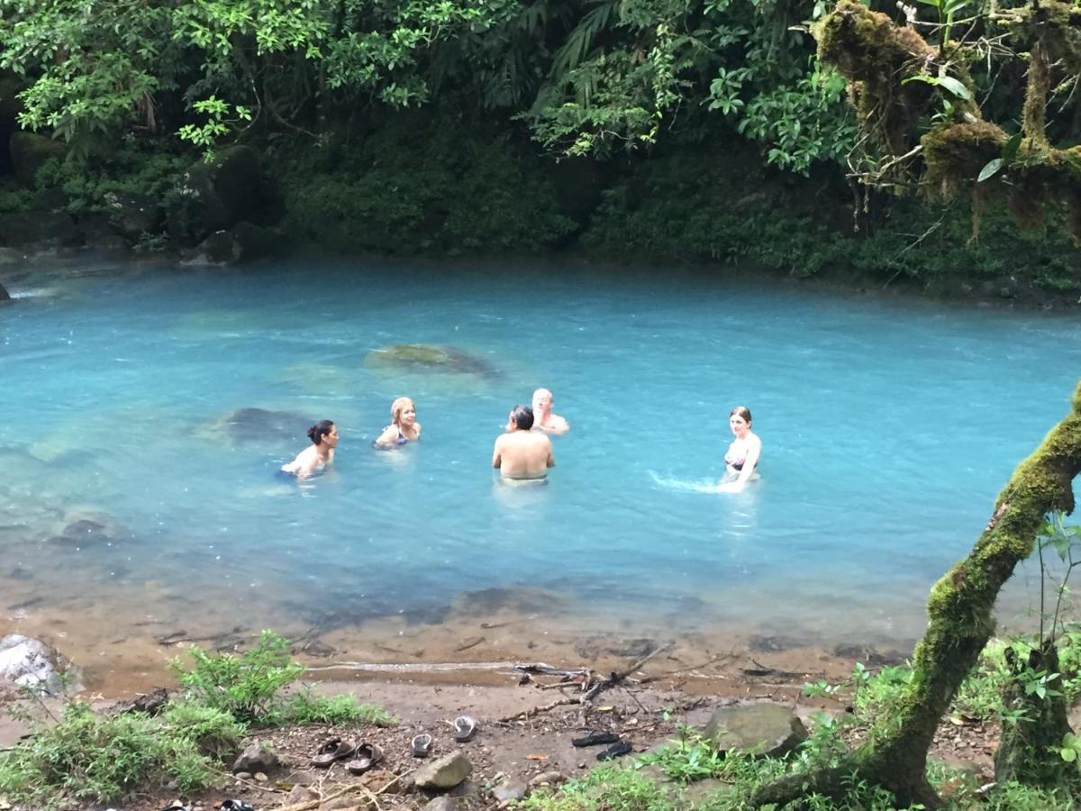 Cabinas Piuri Rio Celeste