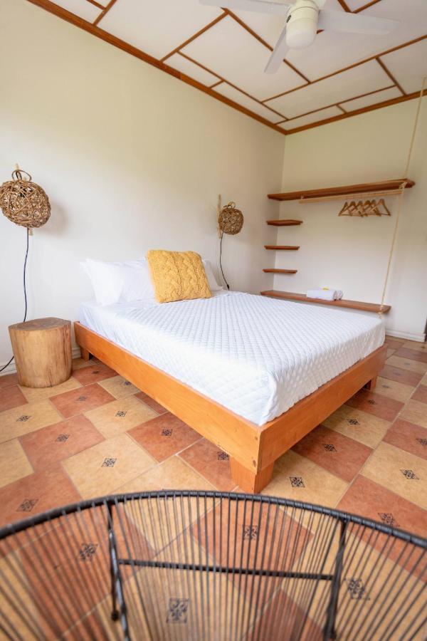 Buen Camino Hotel, San Mateo