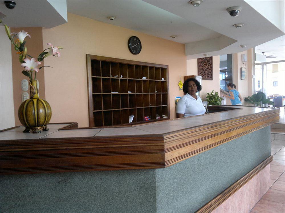 Park Hotel Puerto Limon
